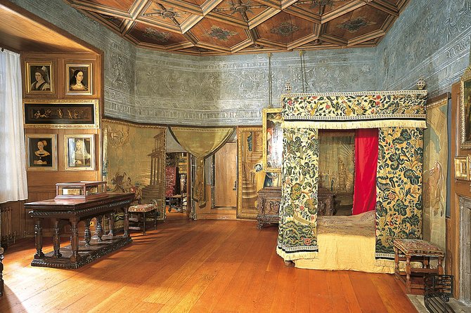 Palace of Holyroodhouse Admission Ticket - Photography and Tour Duration
