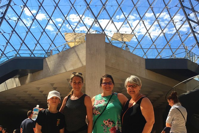 Paris Kids and Families Skip-the-Ticket-Line Private Louvre Tour - Accessibility and Group Size
