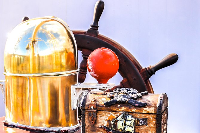 Pirate Adventure Boat Tour With Lunch in Fuerteventura - Canarian Cuisine and Onboard Dining