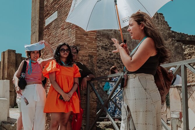 Pompeii Private Tour With an Archaeologist Guide - Accessibility and Meeting Point Details