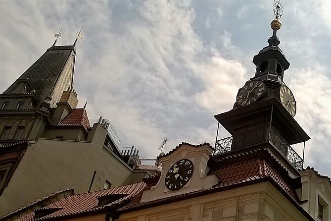 Prague Jewish Quarter Walking Tour With Admission Tickets - Discovering the Maisel Synagogue