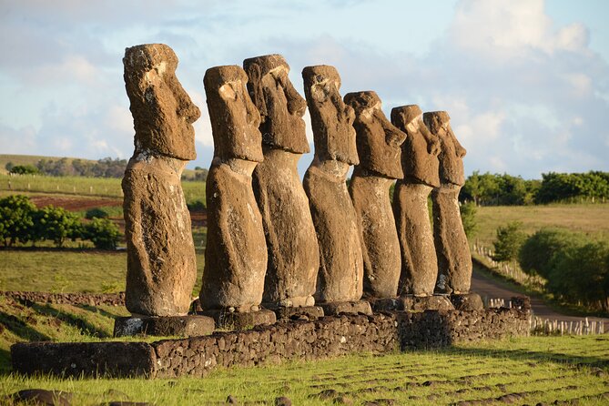 Private Full-Day Easter Island Highlights North and West - Marvel at the Stunning Rano Kau Crater