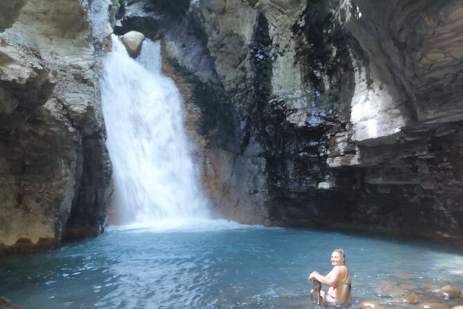 Private Full-Day Local Waterfalls Experience in Curubande - Breathtaking Waterfalls and Rewarding Views