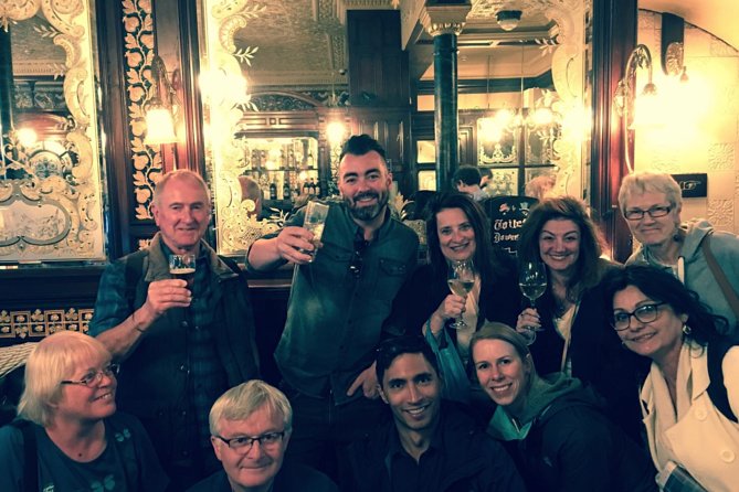 Private Group: Historical Pub Walking Tour of London - Customer Experiences and Reviews