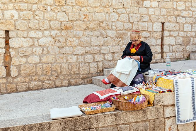 PRIVATE TOUR: Highlights & Hidden Gems of Dubrovnik With Locals - Insider Tips and Local Perspectives