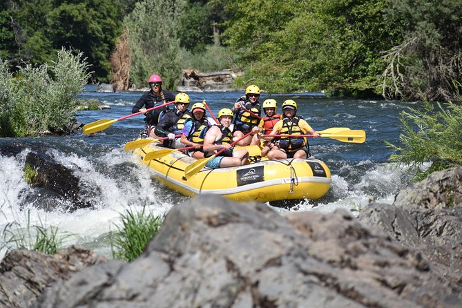 Rogue Valley Rapid Run - Stunning Scenery and Exhilarating Activities