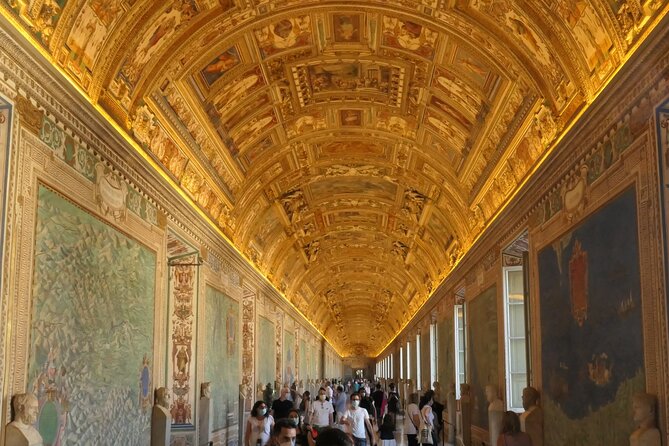 Rome: Vatican Museums, Sistine Chapel & St. Peters Basilica Tour - Exploring the Vatican Museums