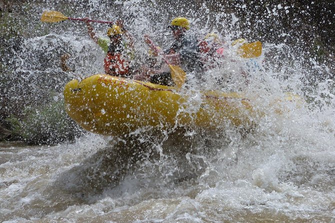Royal Gorge Rafting Half Day Tour (Free Wetsuit Use!) - Class IV Extreme Fun! - What to Expect