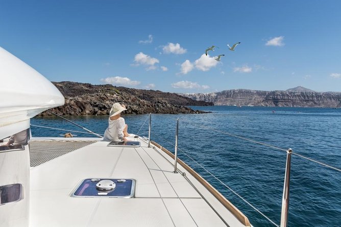Santorini Caldera Sailing Tour With BBQ Lunch and Drinks - Booking and Cancellation Policy