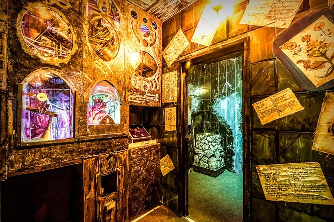 Save Kings Landing - in Search of Wildfire | Escape Room Brasov - Puzzle-Solving and Hidden Clues