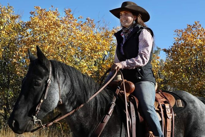 Small-Group East Zion White Mountain Horseback Ride - Guides