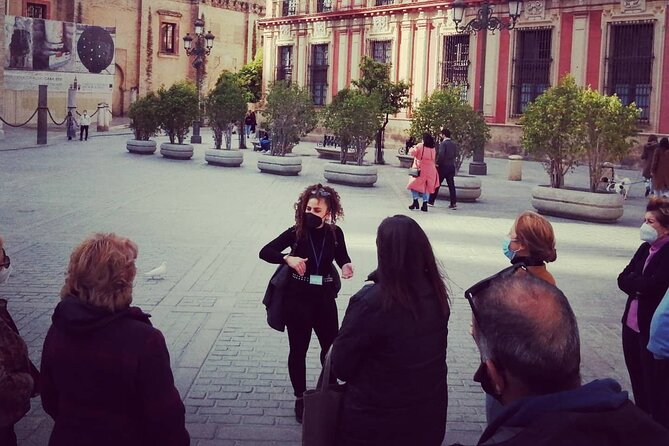 Small-Group Highlights Walking Tour of Monumental Seville - Logistics and Meeting Information