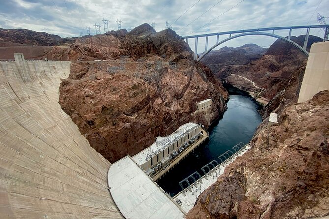 Small Group Hoover Dam: From Above, On Top and Below Tour - Exploring Hoover Dam From Above