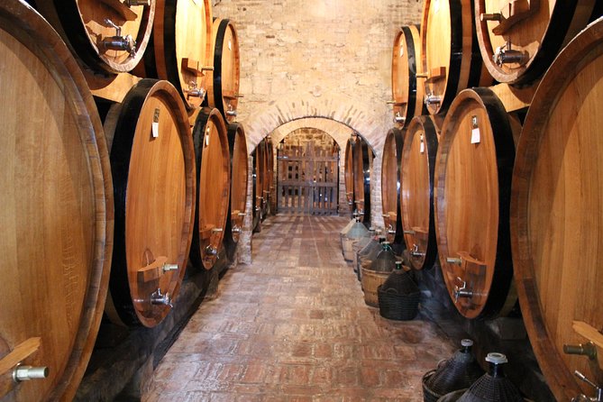 Small-Group Montepulciano and Pienza Day Trip From Siena - Exploring Pienza