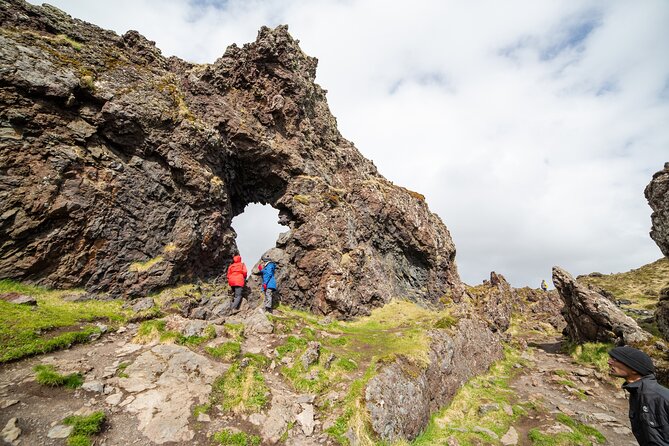Snaefellsnes and Kirkjufell Day Tour by Minibus From Reykjavik - Recommendations and Considerations