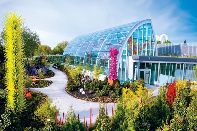 Space Needle and Chihuly Garden and Glass Combination Ticket - Accessibility and Experience