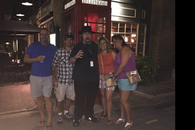 Spooky Savannah Haunted Pub Crawl - Indulging in Haunted Libations