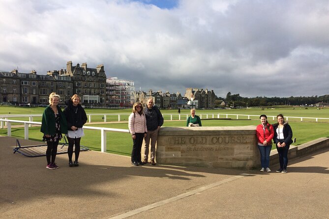 St Andrews Must-Sees Daily Walking Tour (11am & 2pm) - Knowledgeable and Engaging Guides