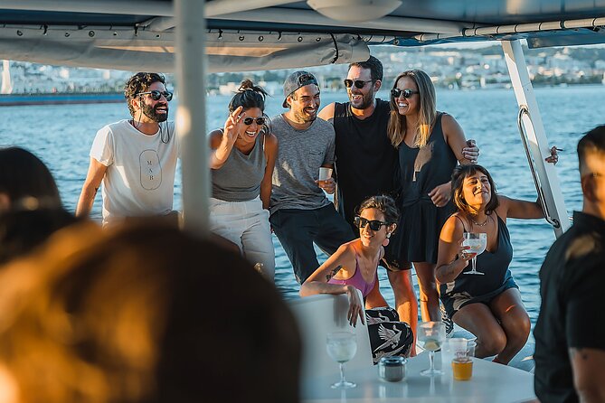 Sunset Experience: Lisbon Boat Cruise With Music and a Drink - Meeting Point and Pickup Details