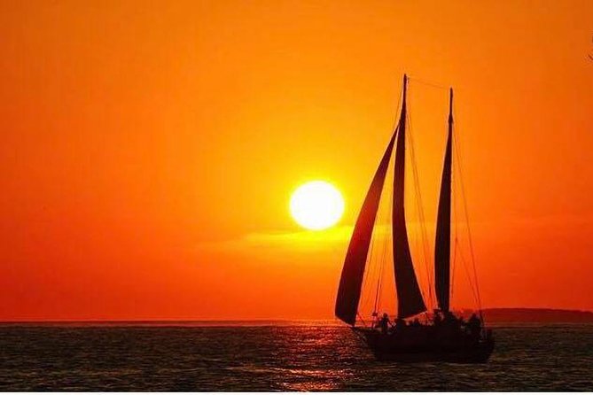 Sunset Sail in Key West With Beverages Included - Navigating the Sunset Sail