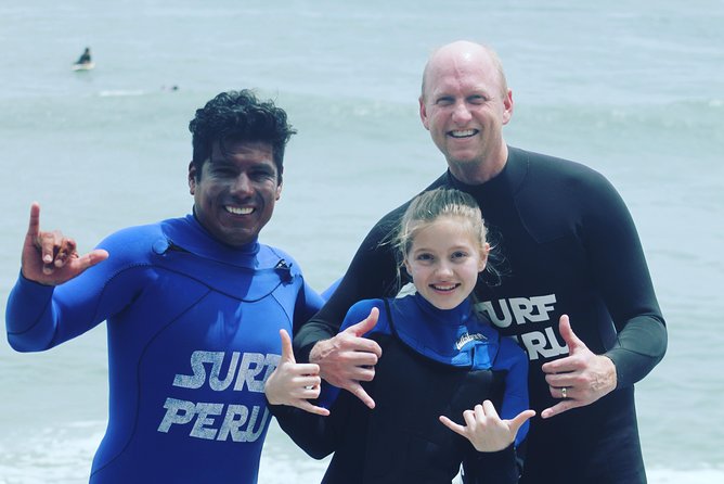 Surf Lessons in Lima - Instructor Profiles and Feedback