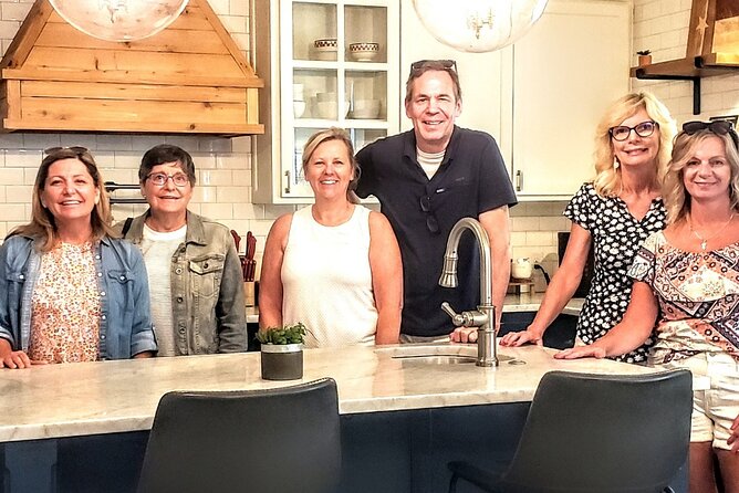 Top Waco Fixer Upper/City Tour: 5 Star, Award Winning, Affordable - Knowledgeable Local Guides