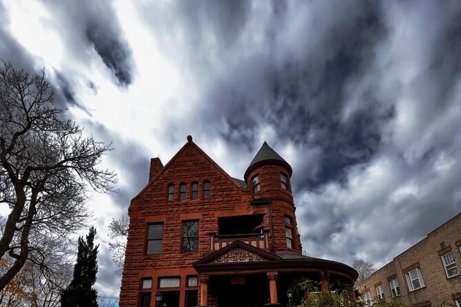 Twilight Ghost Tour - Tour Itinerary and Highlights