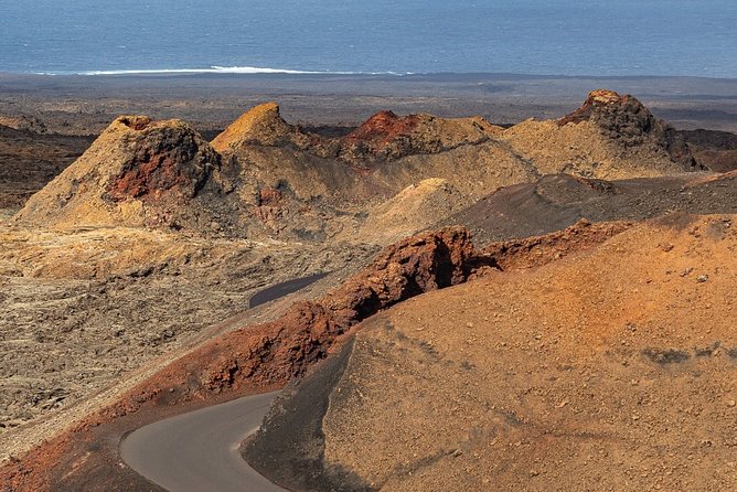 Volcano Hike - Timanfaya Eruptions - Exploring Los Volcanes Natural Park