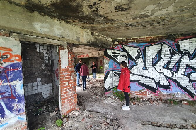 War in Bosnia and Yugoslavia Study Tour With Tunnel of Hope - The Jewish Cemetery: Reflections on Resilience