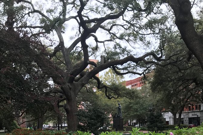 Welcome to Savannah Guided Walking Tour - Interactive Tour Experience