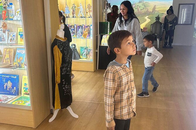Wizard of OZ Museum Tour - Educational Focus on the Oz Universe