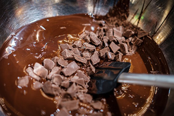 2.5h Belgian Chocolate Pralines Workshop in Brussels - Hands-On Experience