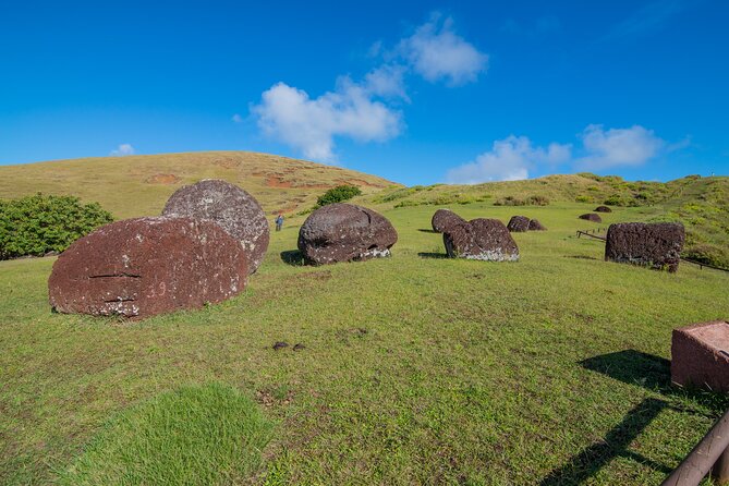 2-Day Private Tour Easter Island Highlights Complete Discovery - Taking in Rapa Nuis Hidden Gems