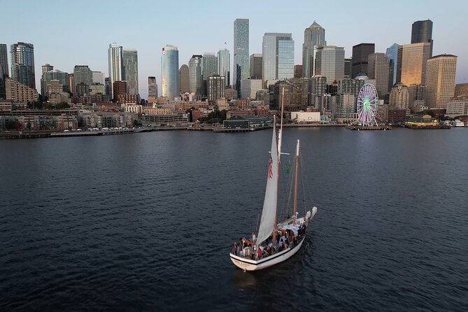 2-Hour Seattle Sailing Harbor Tour - Maximum Capacity and Accessibility