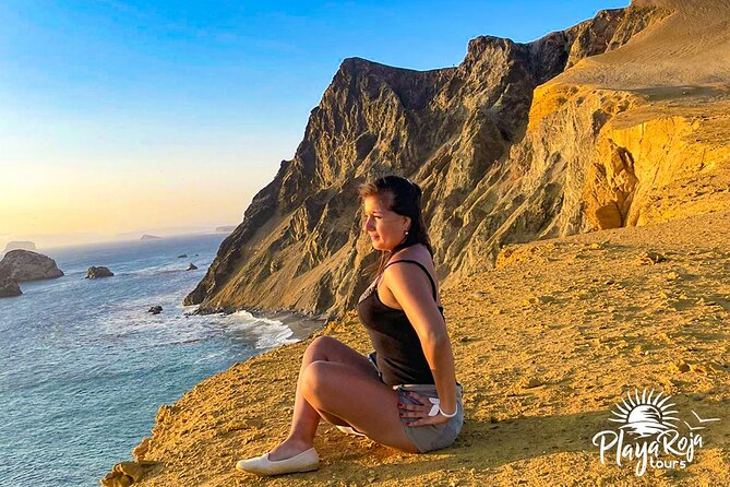 4 Hrs GOLDEN SHADOWS TREK in Paracas National Reserve - Guide Quality and Service