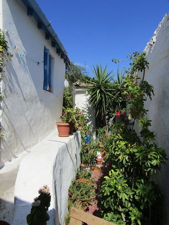 Acropolis Monuments, Parthenon and Plaka, Monastiraki Walking Tour - Traveler Reviews and Experiences