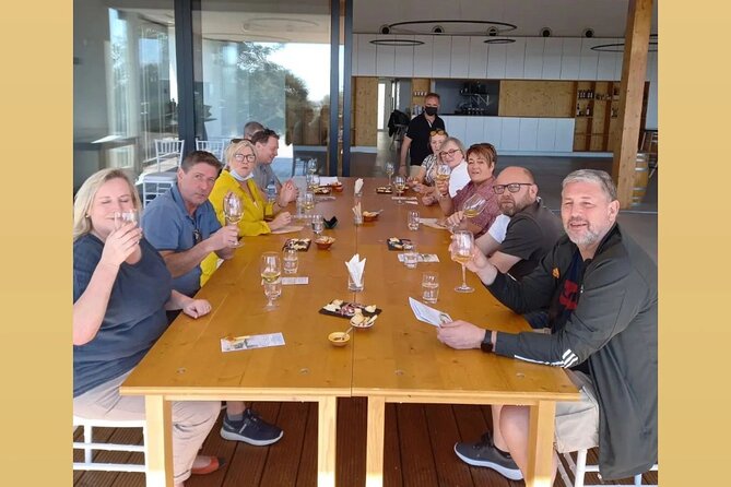 Albufeira or Vilamoura: Winery Wine and Tapas Boards - Scenic Drive and Views