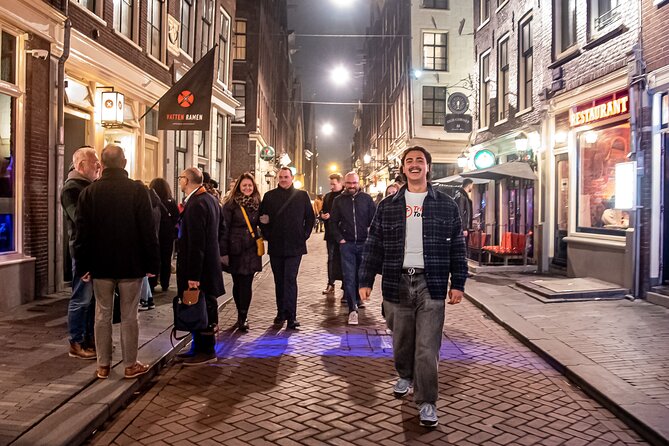 Amsterdam: Red Light District Guided Tour - Guide Performance and Participant Feedback