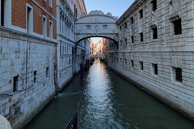 Best of Venice: Saint Marks Basilica, Doges Palace With Guide and Gondola Ride - St. Marks Basilica