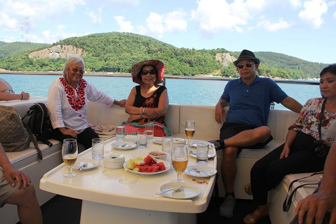 Bosphorus Lunch Cruise Opportunity to Swim in Black Sea in Summer - Exploring Anadolu Kavagi
