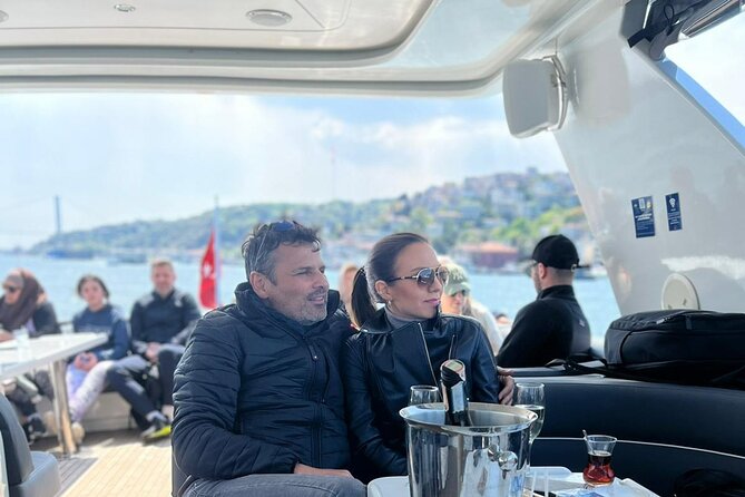 Bosphorus Yacht Cruise With Refreshments - Stopover at Kanlica - Ratings and Reviews