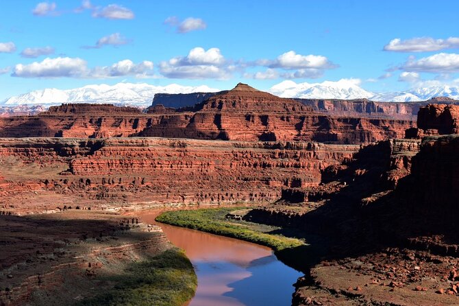 Canyonlands National Park White Rim Trail by 4WD - Picnicking by the Colorado River