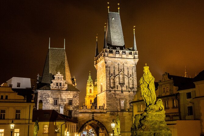 Charles Bridge: River Boat Cruise & Guided Tour ️with PragueWay - Cruising the Vltava River