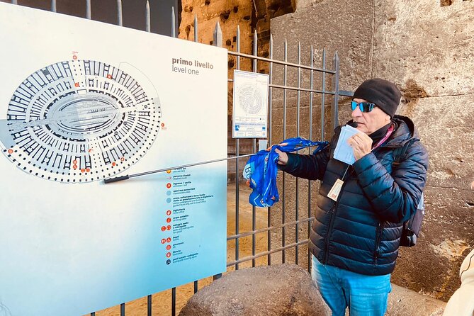 Colosseum and Ancient Rome Group Tour - Discovering the Roman Forum