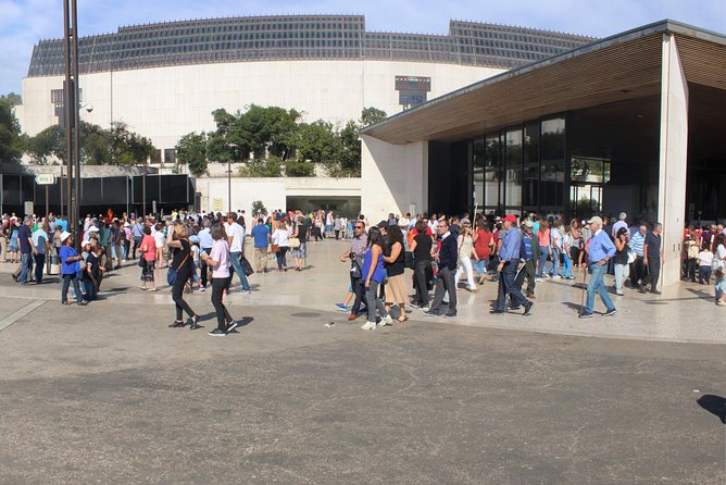 Discover Fátima: Half-Day Small-Group Tour From Lisbon - Visiting the Homes of the Three Shepherds
