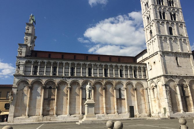 Discover Lucca's Secrets on a Guided Walking Tour - Traversing the Renaissance Walls