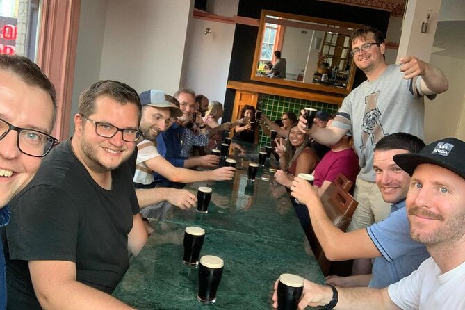 Dublin Out-Off-Tourist-Path Pub Tour and Tastings With a Local - Sipping Through the City: An Evening of Curated Libations
