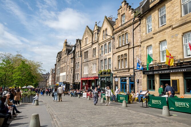 Edinburgh Old Town: Historical Guided Walking Tour - Booking Information