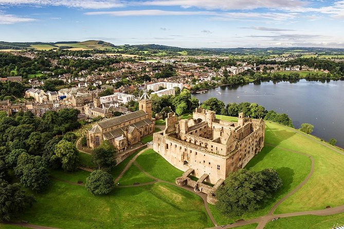 Edinburgh: The Outlander, Palaces & Jacobites Tour - Booking and Cancellation