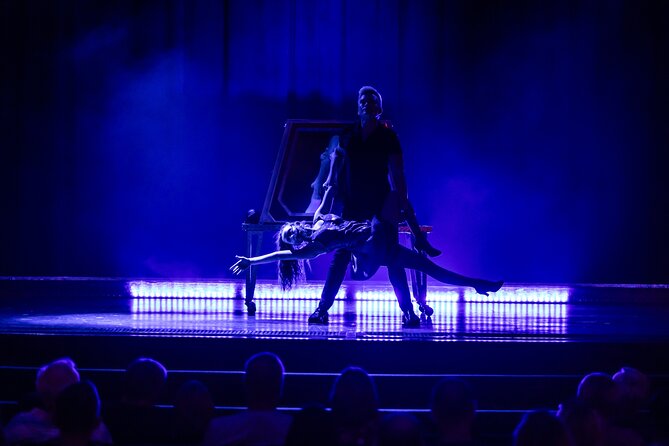 Escape Reality Branson Magic Dinner Show - Unique Features